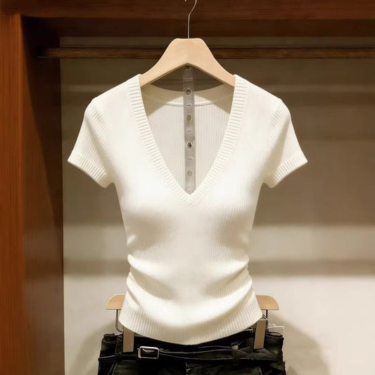 Solid-color Knitted Top For Women Super Stylish Slim-fit
